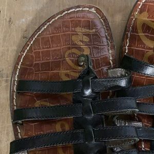 Black strappy flat sandals